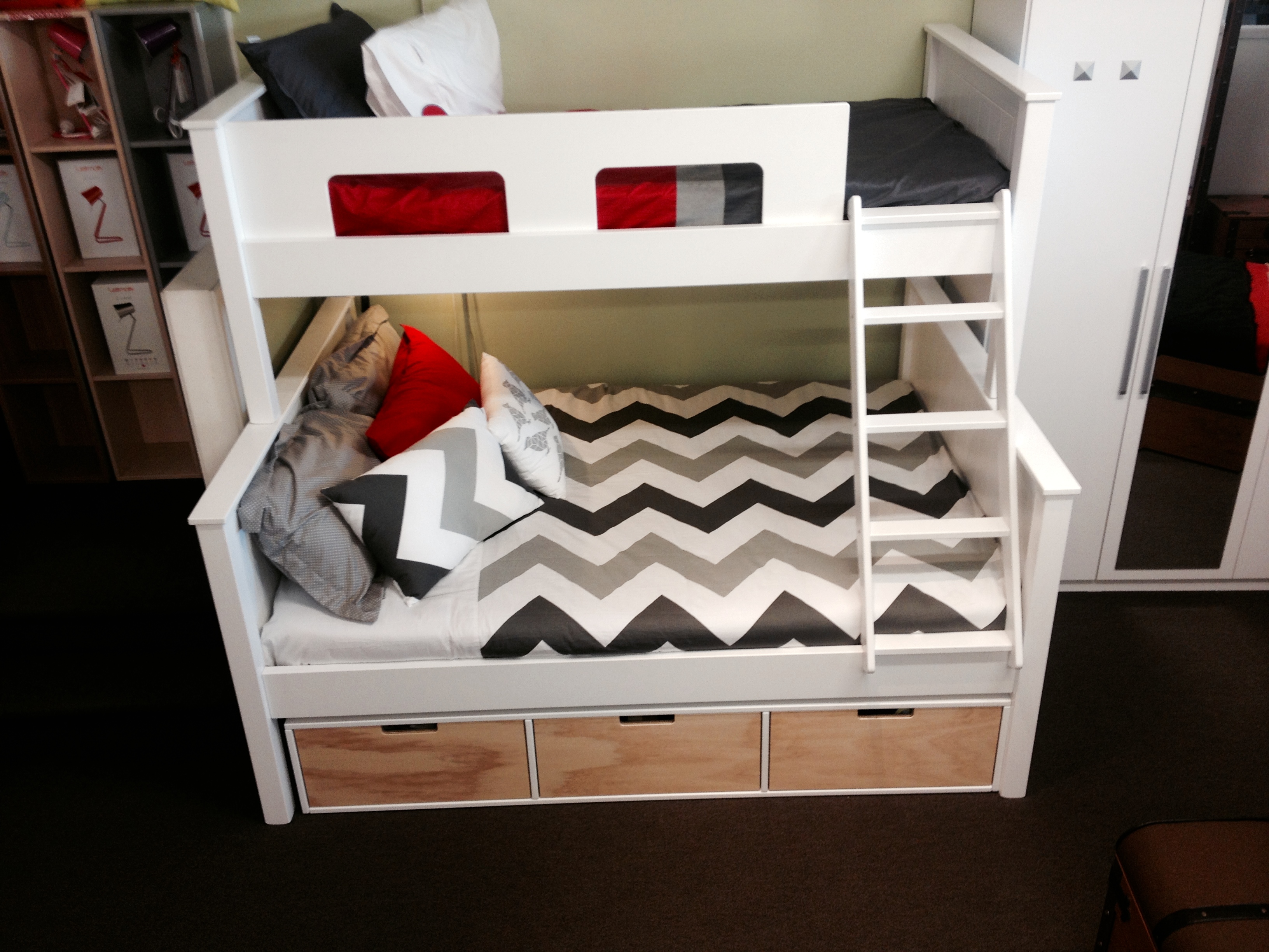urbankids.co.nztrio bunk bed